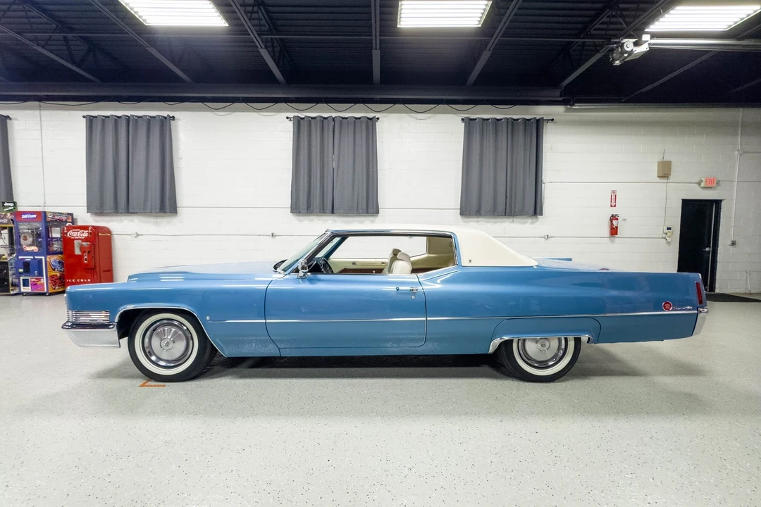 2025 Cadillac DeVille 3rd Gen - Image 9 of 31