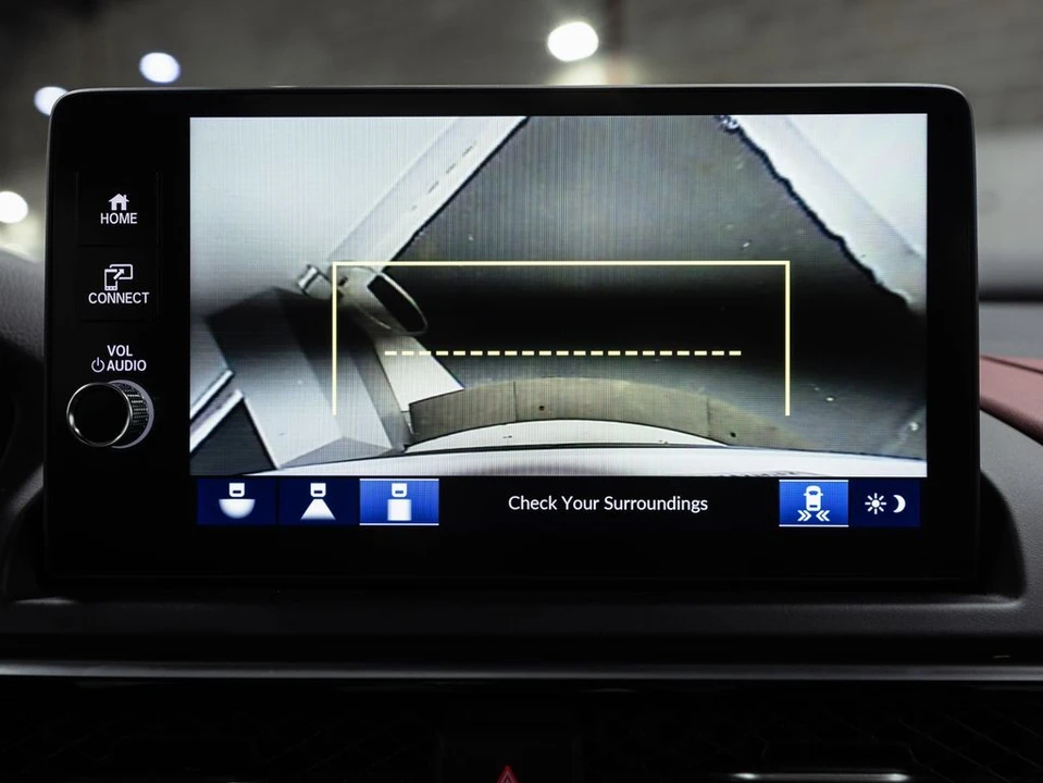 2025 Acura ADX - Image 19 of 21
