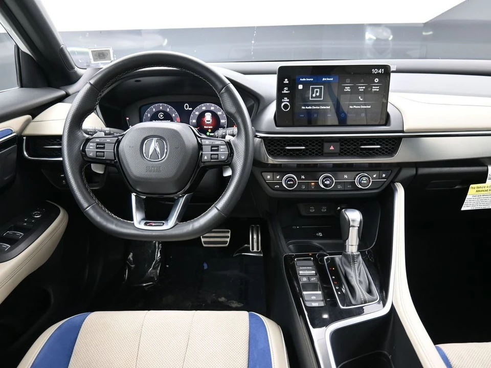 2025 Acura ADX - Image 20 of 21