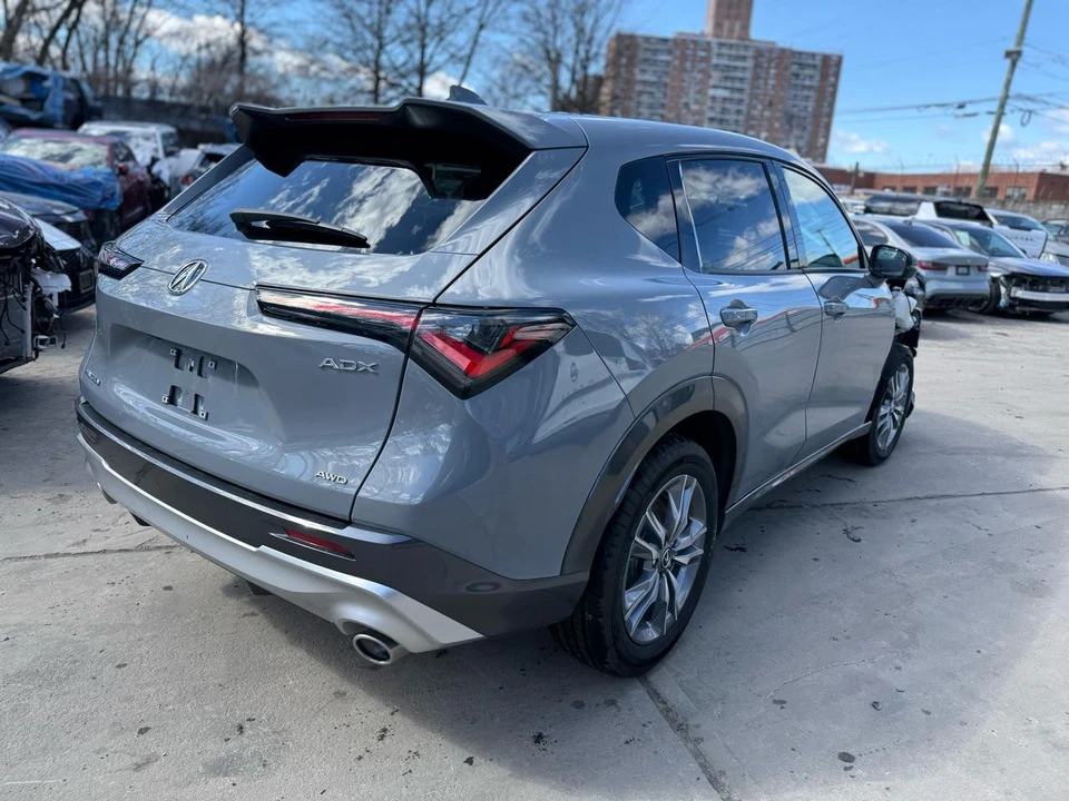 2025 Acura ADX - Image 6 of 18