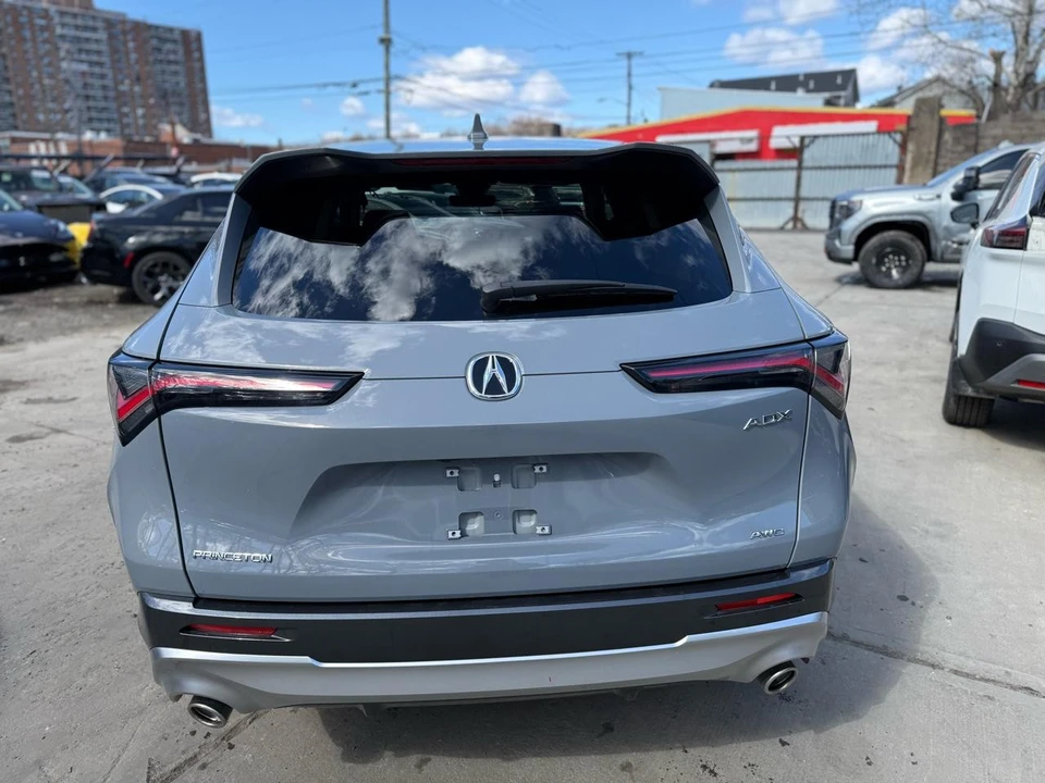 2025 Acura ADX - Image 5 of 18