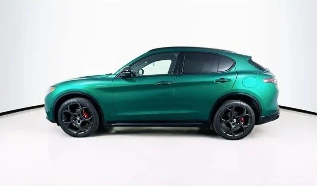 2025 Alfa Romeo Stelvio - Image 4 of 20