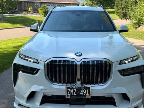 2025 BMW Alpina XB7