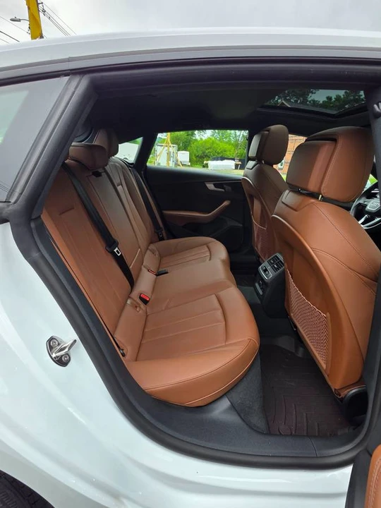 2025 Audi B10 A5 - Image 13 of 22