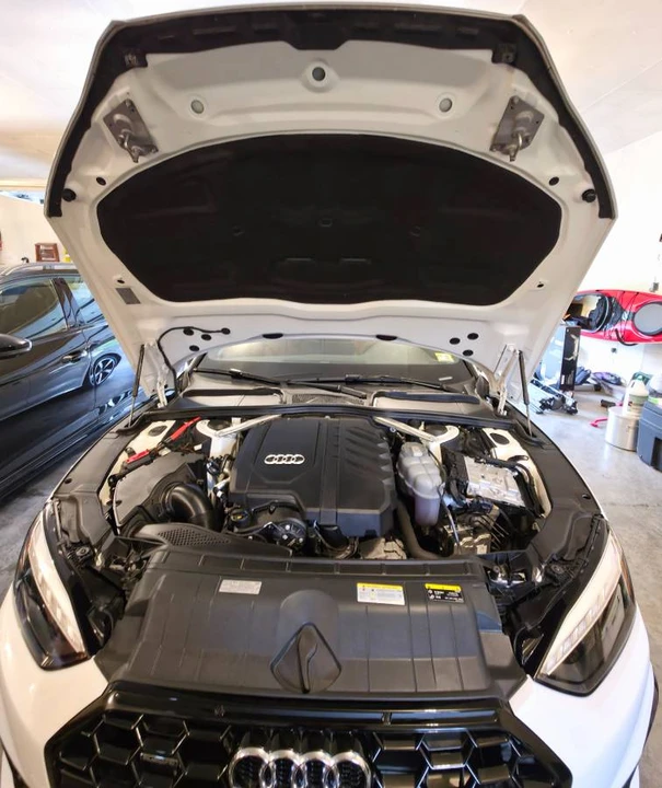 2025 Audi B10 A5 - Image 10 of 22