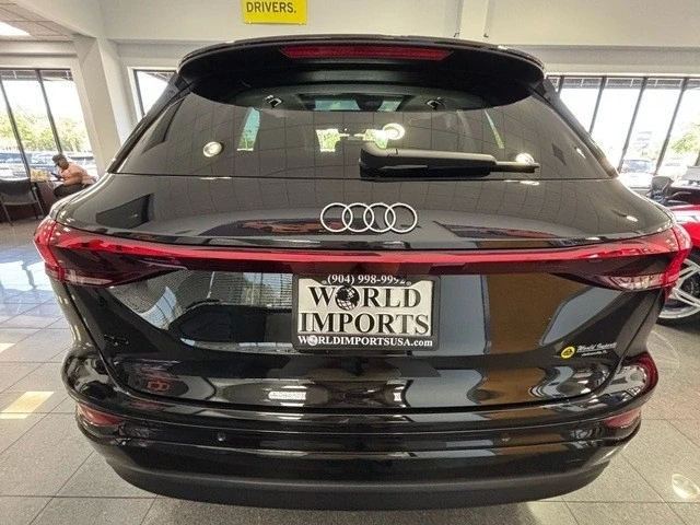 2025 Audi Q6 e-tron - Image 7 of 21