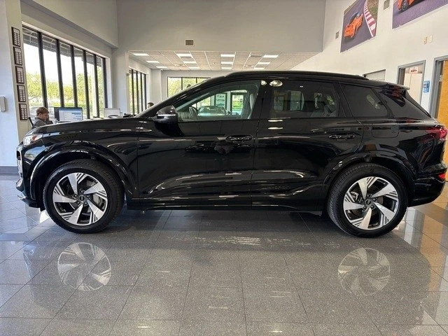 2025 Audi Q6 e-tron - Image 2 of 21