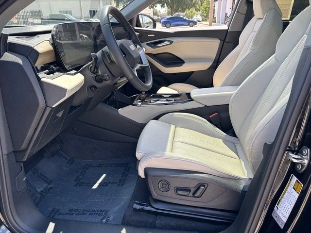 2025 Audi Q6 e-tron - Image 11 of 21