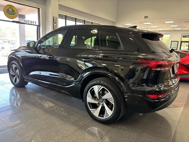 2025 Audi Q6 e-tron - Image 3 of 21
