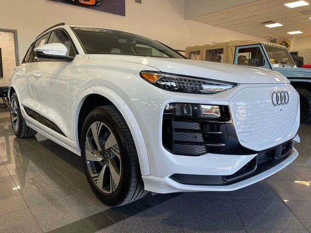 2025 Audi Q6 e-tron - Image 6 of 12