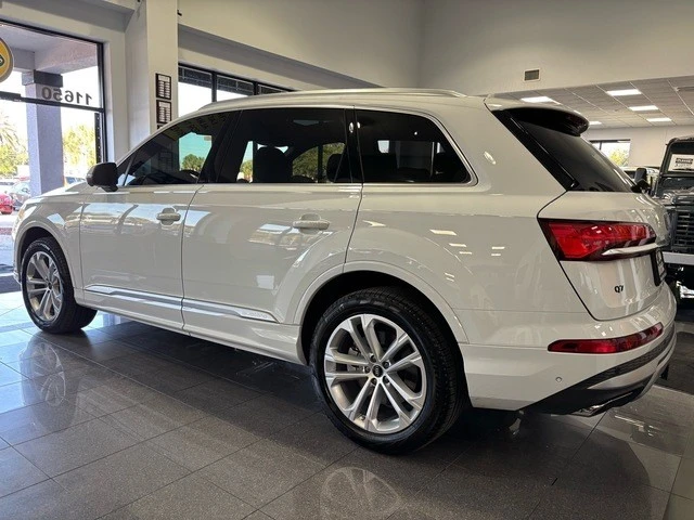 2025 Audi 4M Q7 - Image 3 of 21