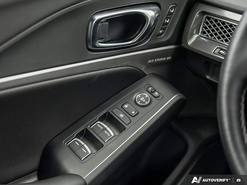 2025 Acura Integra 5th Gen - Image 9 of 19