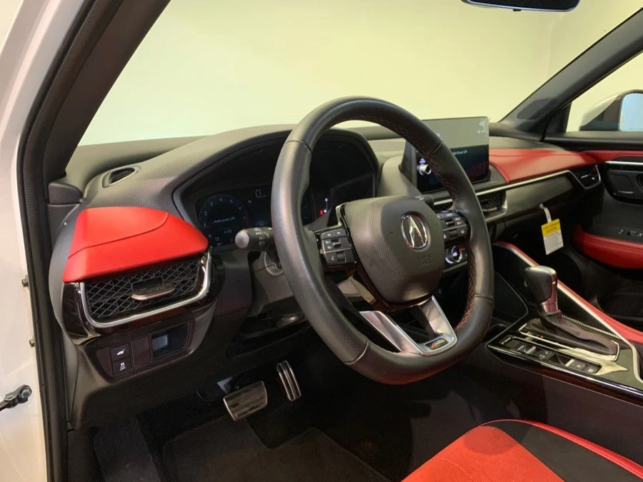2025 Acura ADX - Image 6 of 9