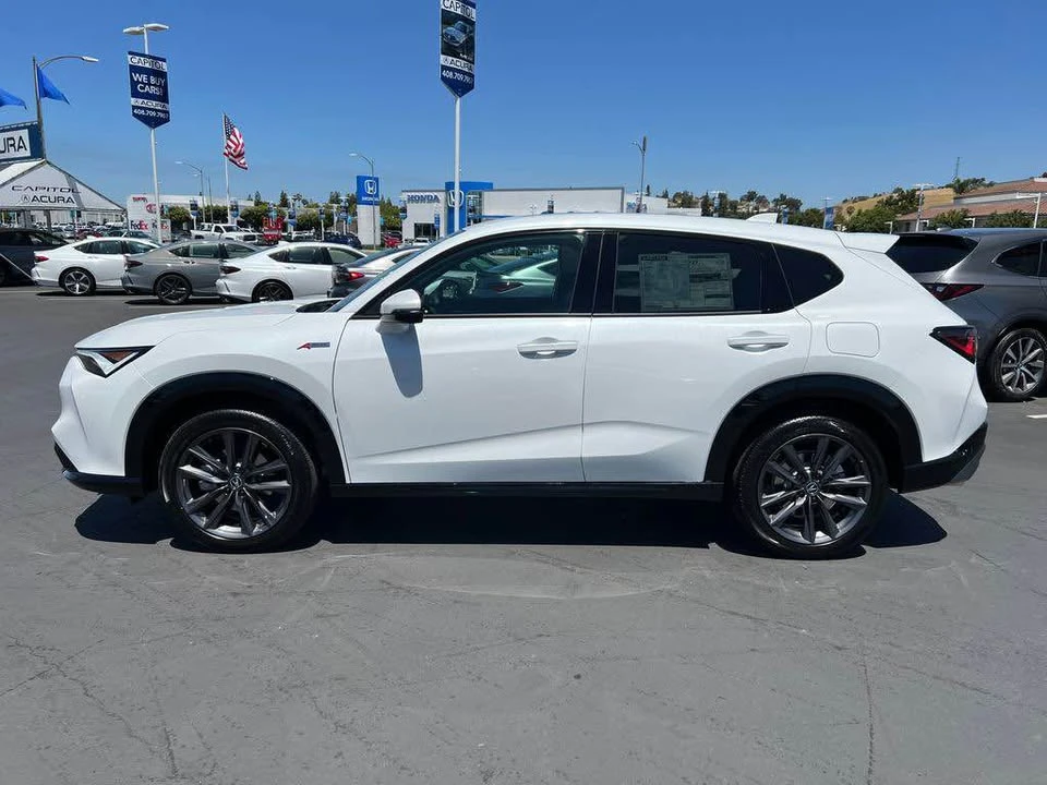 2025 Acura ADX - Image 3 of 7