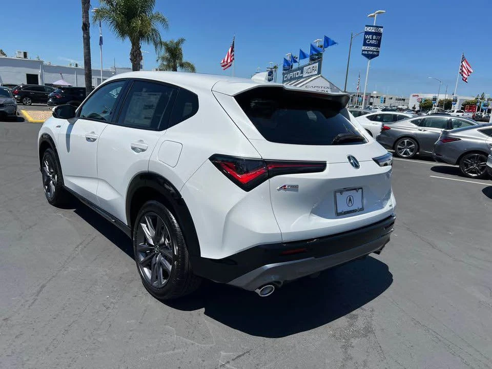 2025 Acura ADX - Image 4 of 7