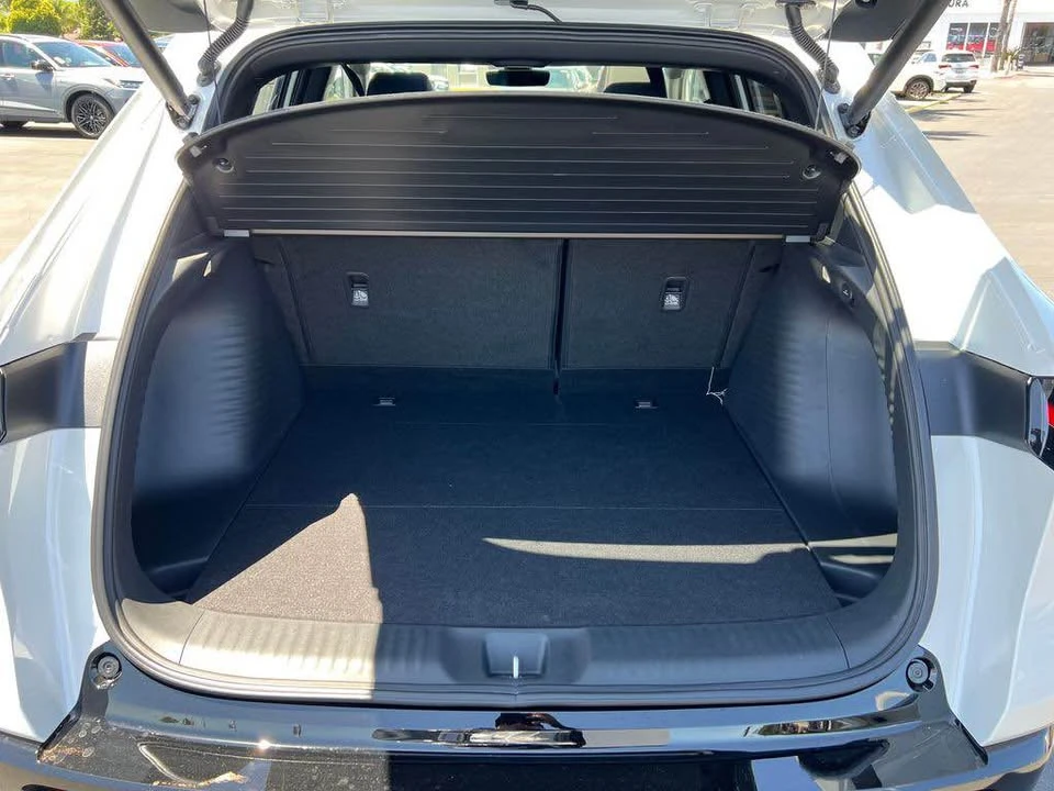 2025 Acura ADX - Image 7 of 7