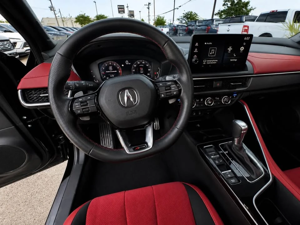 2025 Acura ADX - Image 11 of 11