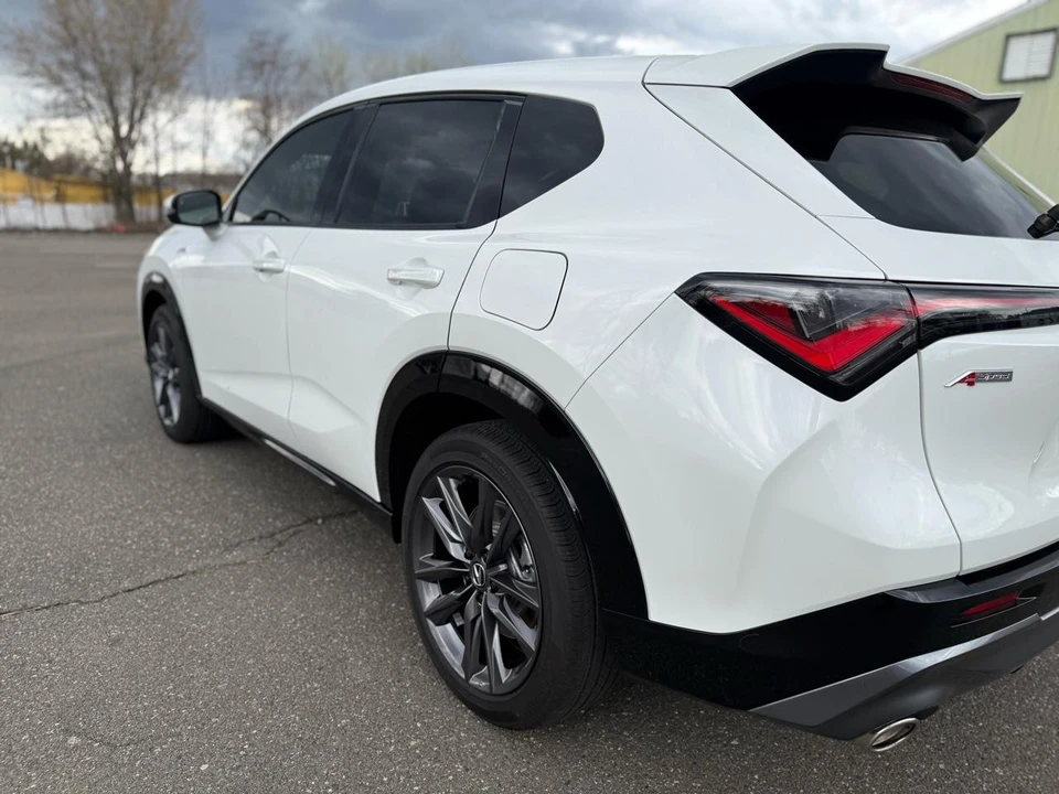 2025 Acura ADX - Image 13 of 31