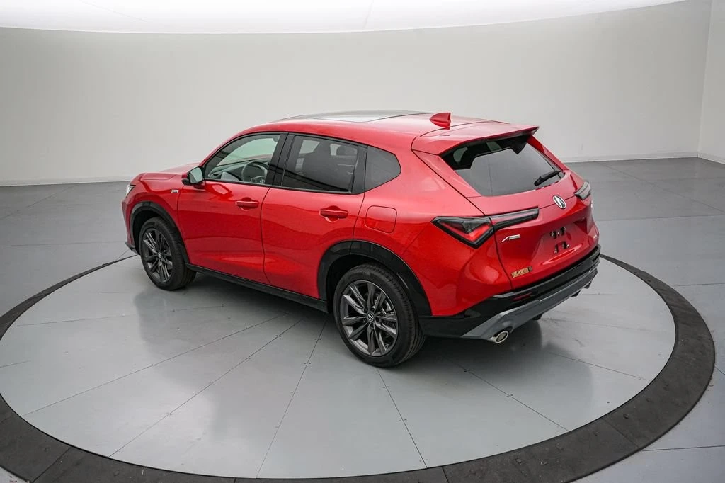 2025 Acura ADX - Image 7 of 31