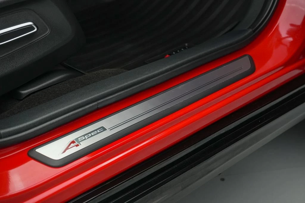 2025 Acura ADX - Image 27 of 31