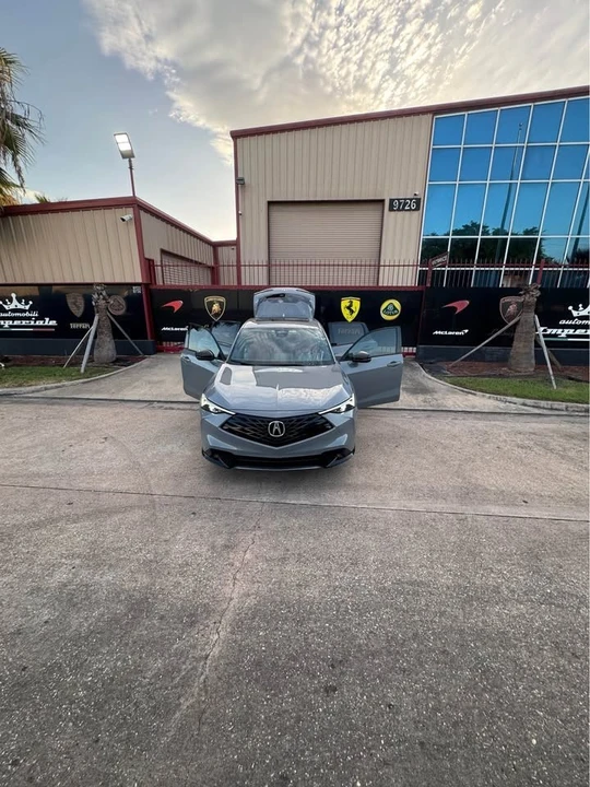 2025 Acura ADX - Image 13 of 17