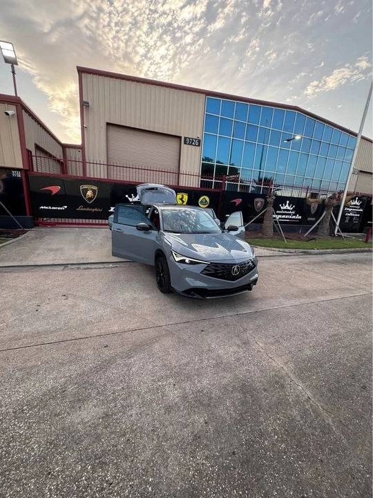 2025 Acura ADX - Image 12 of 17