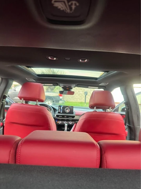 2025 Acura ADX - Image 16 of 17