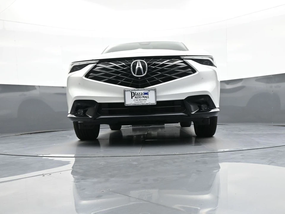 2025 Acura ADX - Image 27 of 31