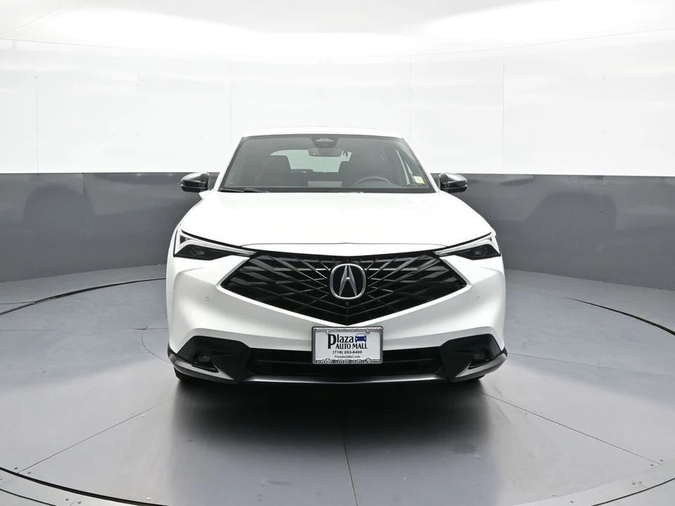 2025 Acura ADX - Image 2 of 31