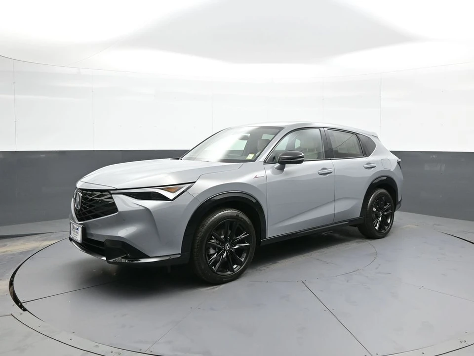 2025 Acura ADX - Image 10 of 21