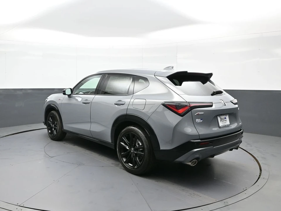 2025 Acura ADX - Image 8 of 21