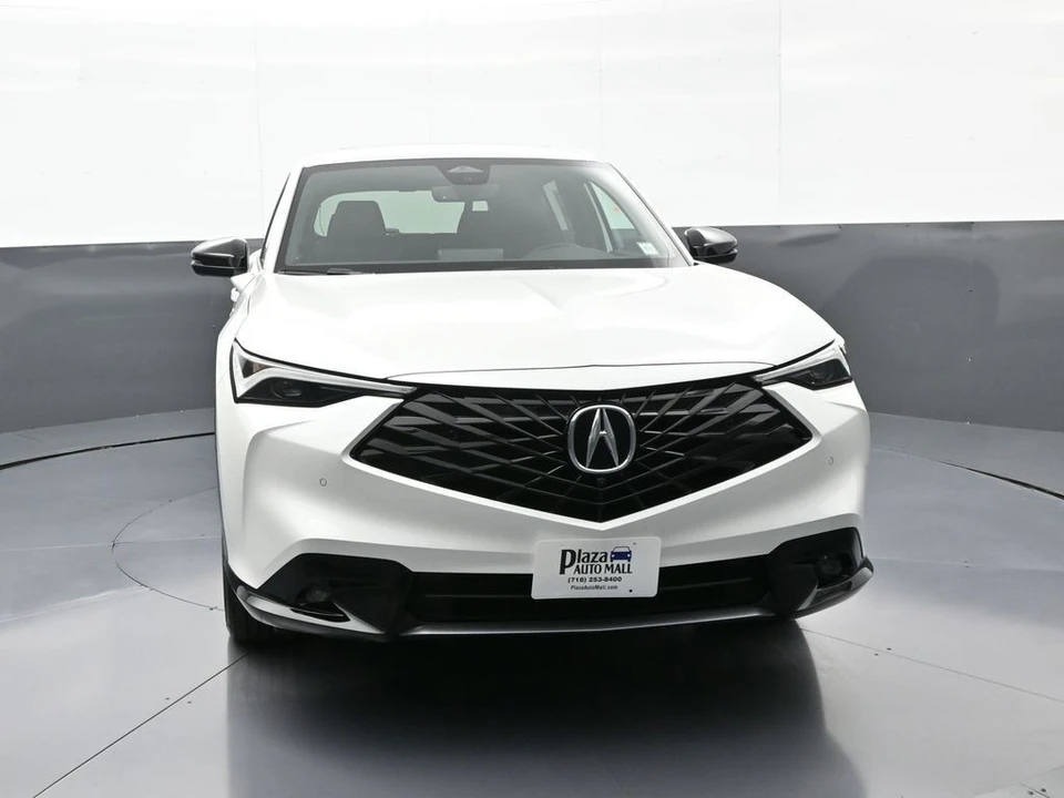 2025 Acura ADX - Image 2 of 31