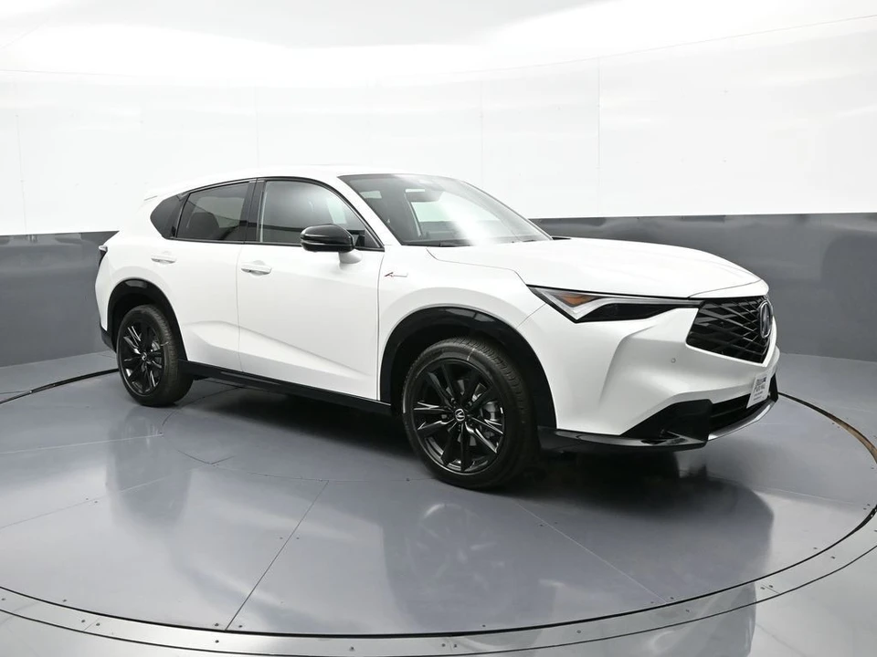 2025 Acura ADX - Image 4 of 31