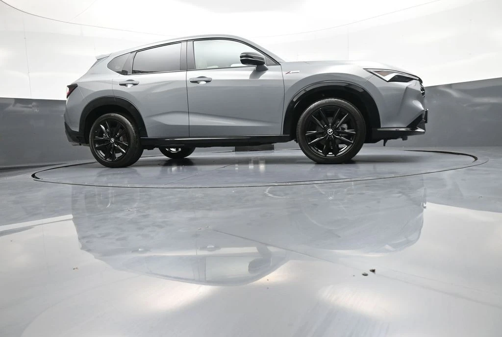 2025 Acura ADX - Image 29 of 31