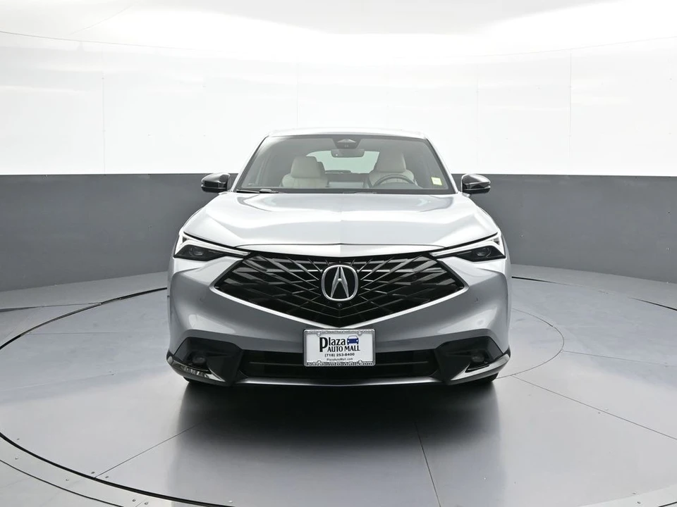 2025 Acura ADX - Image 2 of 31
