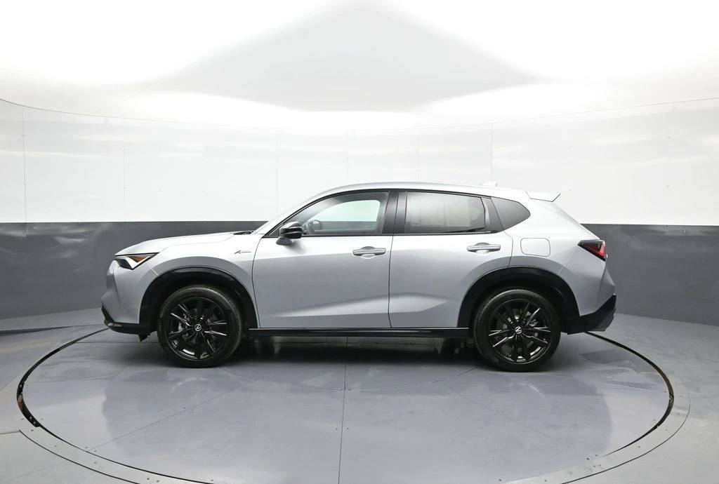 2025 Acura ADX - Image 9 of 31