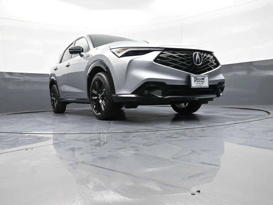 2025 Acura ADX - Image 28 of 31