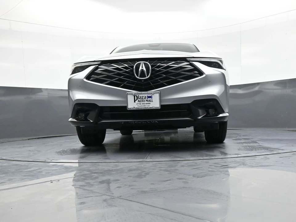 2025 Acura ADX - Image 27 of 31