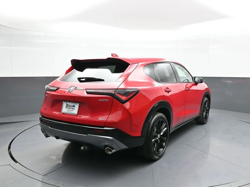 2025 Acura ADX - Image 6 of 31