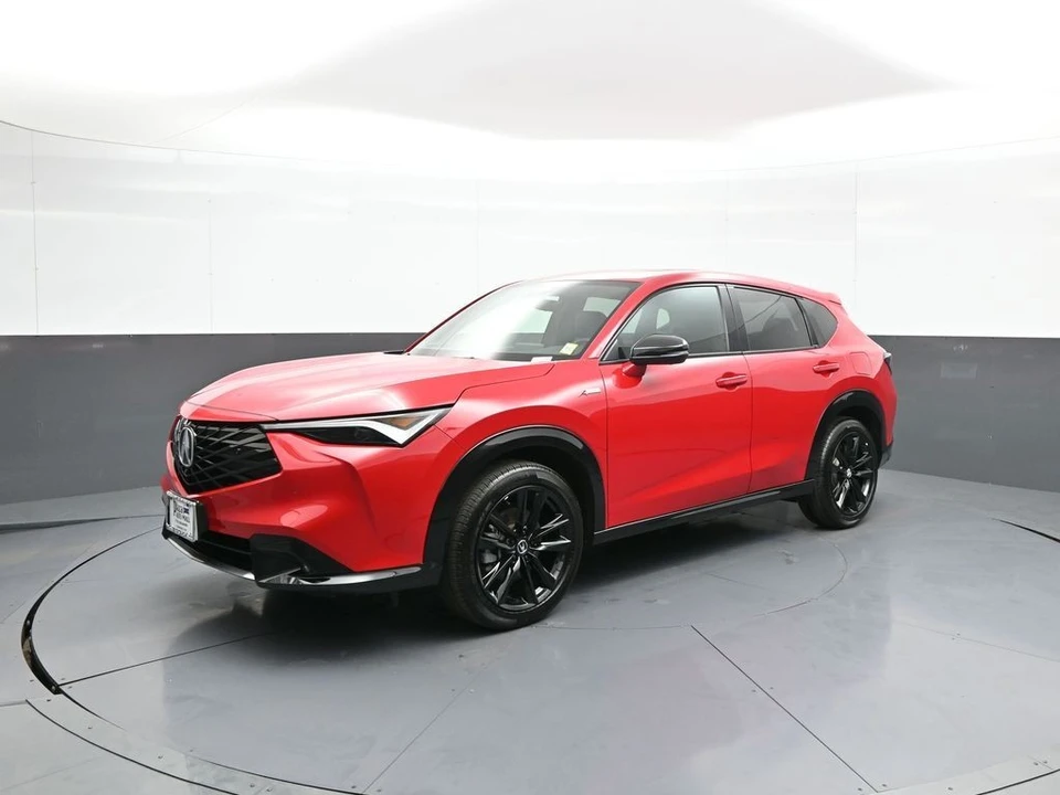 2025 Acura ADX - Image 10 of 31