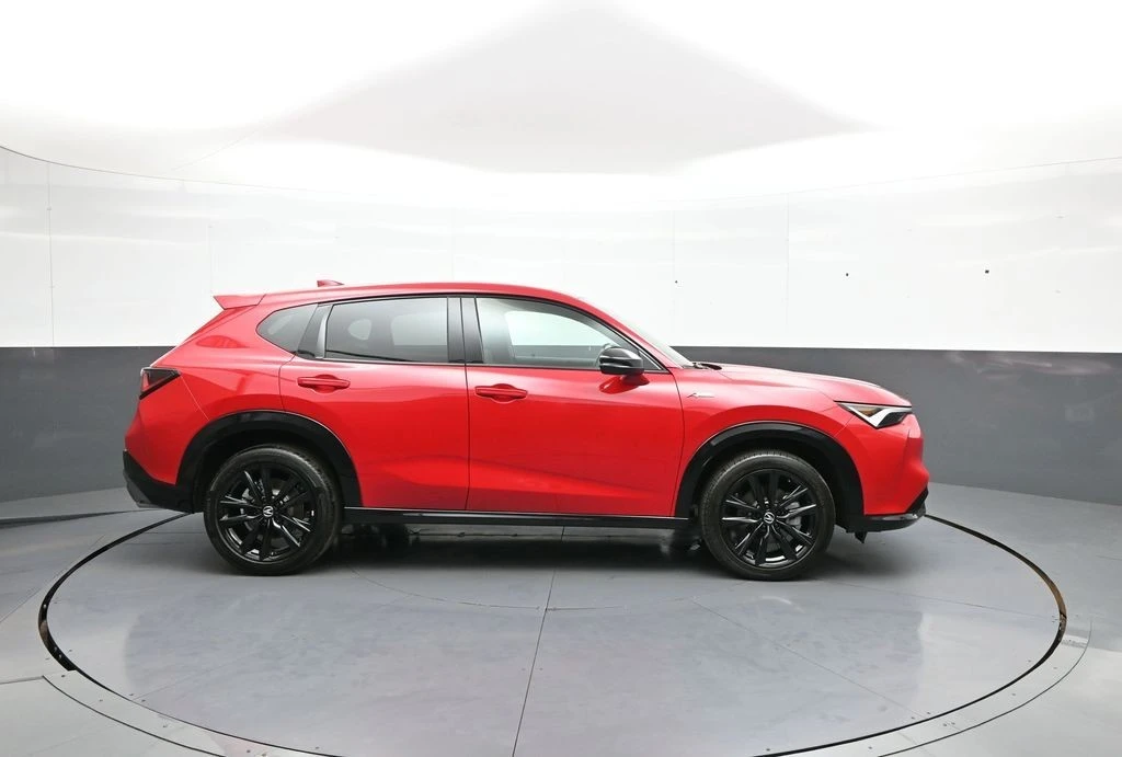 2025 Acura ADX - Image 5 of 31