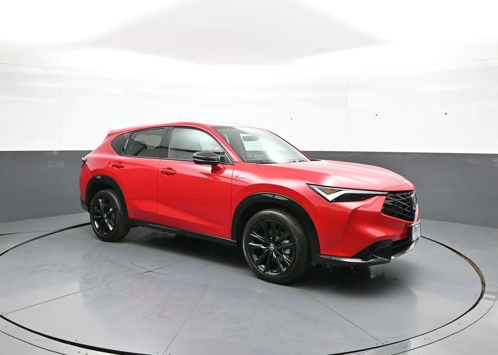 2025 Acura ADX - Image 4 of 31