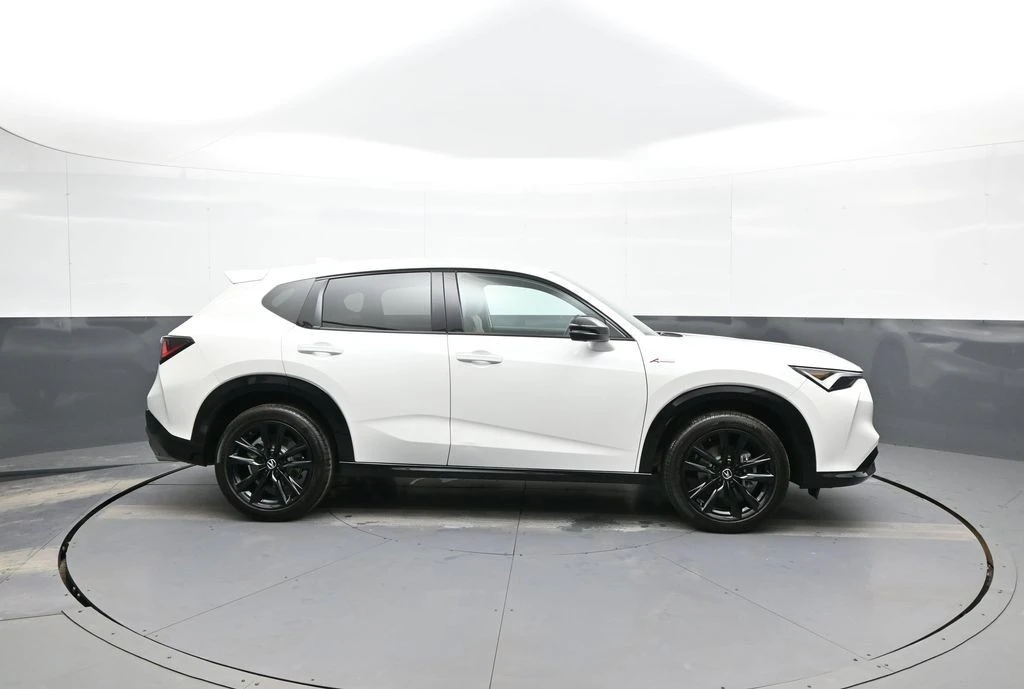 2025 Acura ADX - Image 5 of 12