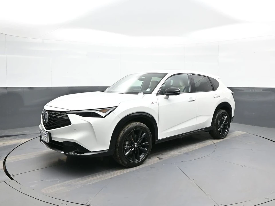 2025 Acura ADX - Image 10 of 12
