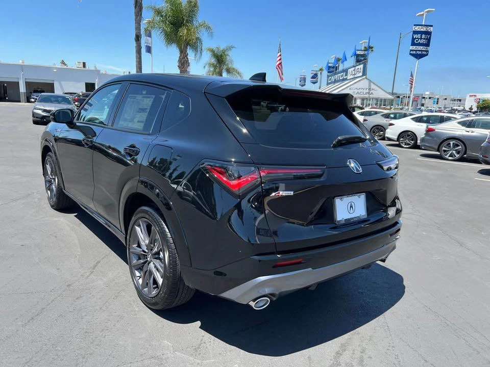 2025 Acura ADX - Image 3 of 7