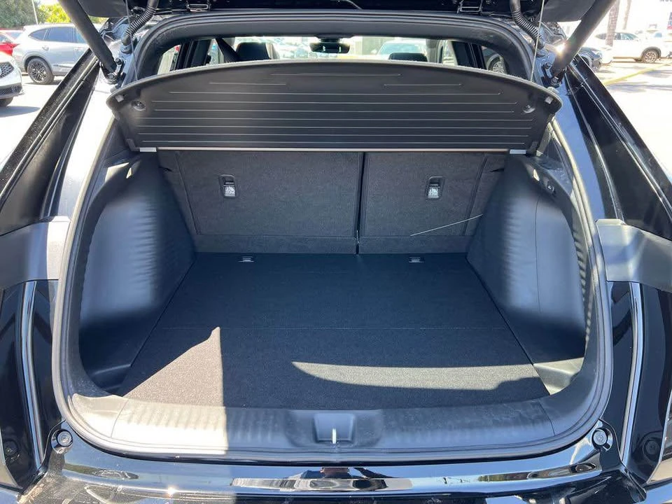 2025 Acura ADX - Image 7 of 7