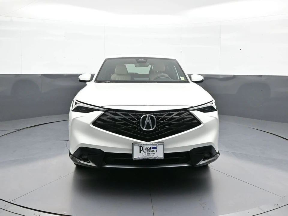 2025 Acura ADX - Image 2 of 31