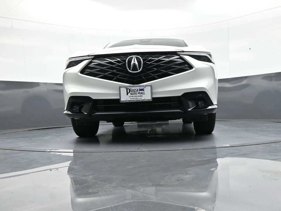 2025 Acura ADX - Image 27 of 31