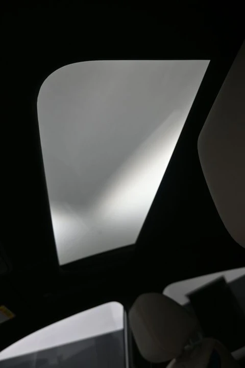 2025 Acura ADX - Image 18 of 31