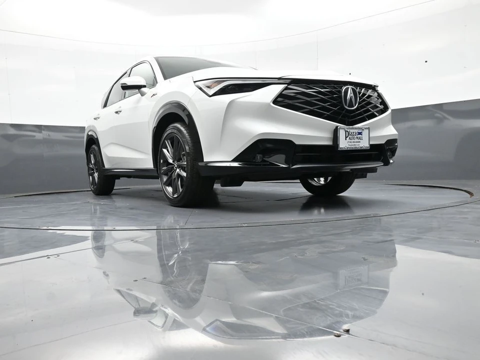 2025 Acura ADX - Image 28 of 31